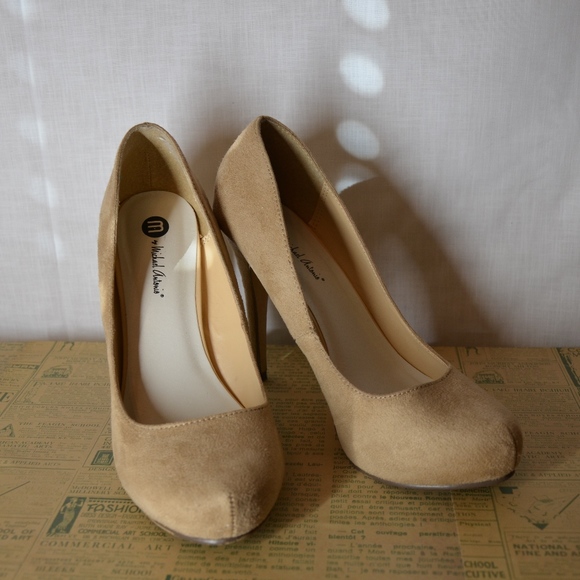 Michael Antonio Suede Nude Heel Size 9 - Picture 8 of 8